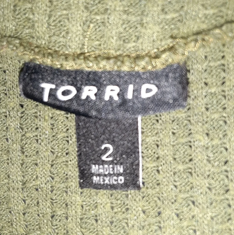 Womens plus size 2X, Torrid green knit top - Picture 3 of 3